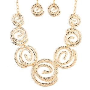 paparazzi Jewelry - Necklace & Earrings Set paparazzi Jewelry - Necklace & Earrings Set